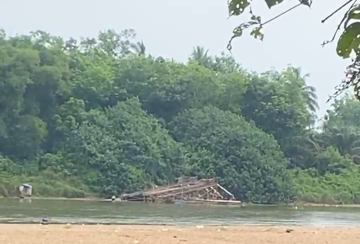 Pacu Jalur Kuansing Usai, 13 Rakit PETI Kembali Ke Sungai Kuantan, Penegakan Hukum Polda Riau Cuma Seremoni?