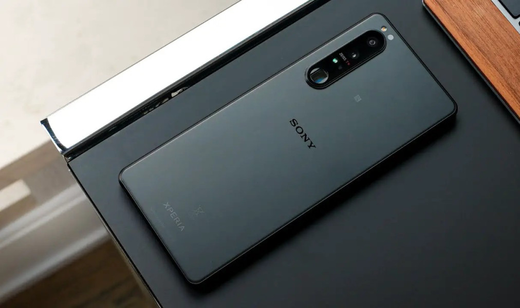 7 HP Ex-Flagship Harga 2 Jutaan Terbaik Januari 2025! Ada Sony Xperia 5 Mark 3