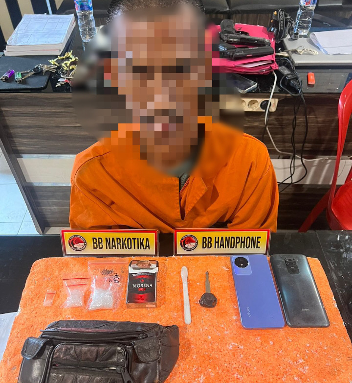Pria 45 Tahun Ditangkap di Tembilahan, Polisi Amankan Tiga Paket Sabu