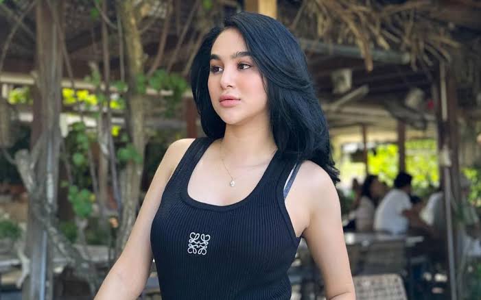 Selebgram Hana Hanifah Belum Kembalikan Aliran Dana SPPD Fiktif DPRD Riau