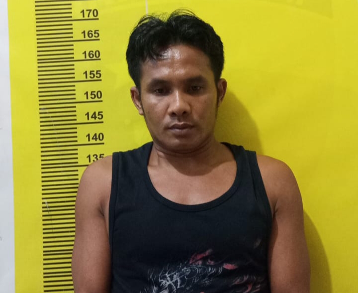 Edo Jualan Sabu Di Kulim VIII Belilas, Polsek Seberida Ringkus Pelaku Bersama Kroninya