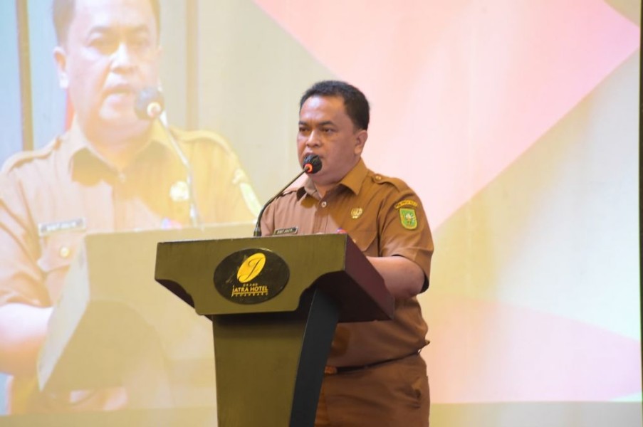 Pelantikan Pejabat Eselon III, Kepala Inspektorat Riau Sigit Juli Hendriawan Didemosi