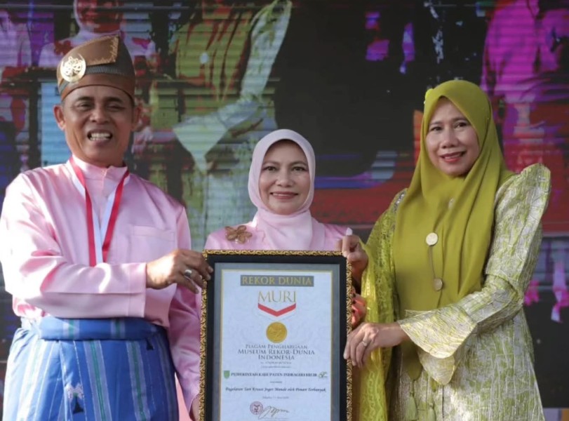 Milad ke-61 Inhil Bersejarah, Joget Mande Pecahkan Rekor Dunia