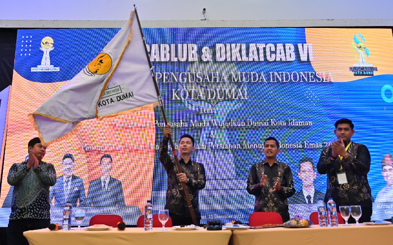 Rendi Firdaus Terpilih Aklamasi Pimpin HIPMI Dumai Periode 2024 - 2027