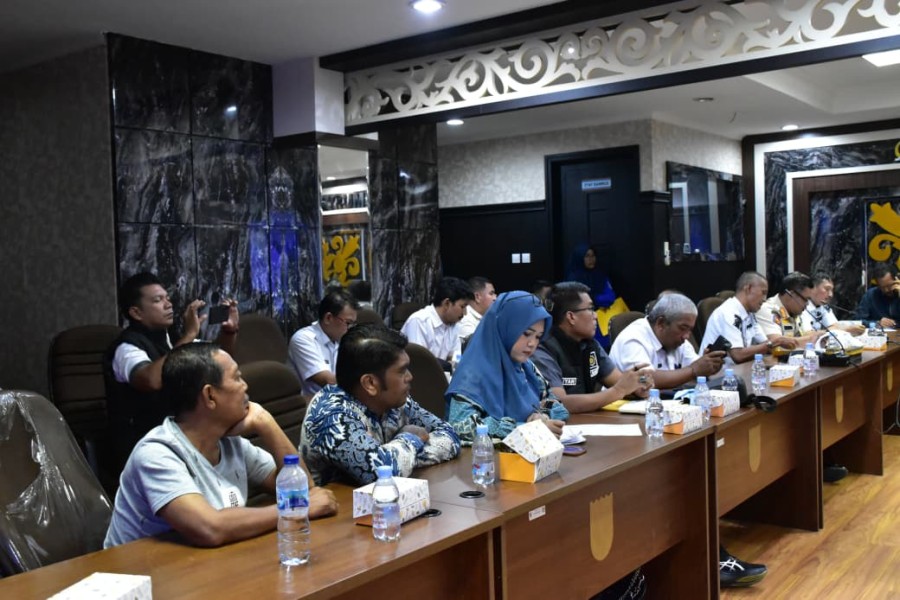 Komisi IV DPRD Kota Pekanbaru Ngamuk..! Parit Ditutup Developer, Rumah Warga Jadi Langganan Banjir