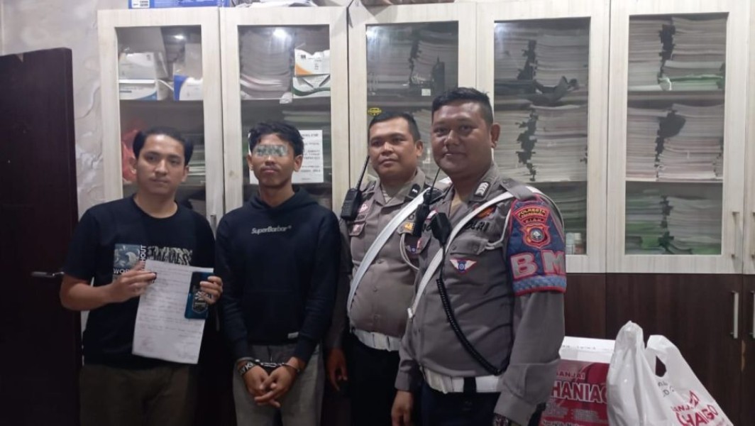 Gugup Tak Pakai Helm, Pengendara Sepeda Motor Buang Ekstasi Sebelum Dicokok Polisi