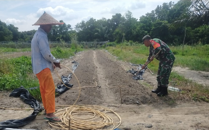 Karya Nyata Babinsa Koramil 02 Bukit Kapur