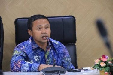 Gubernur Abdul Wahid Prihatin Banyak Pekerja Migran Ilegal Asal Meranti