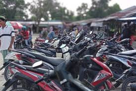 Markarius Minta Dishub Buat Surat Edaran ke Operator Terkait Penurunan Tarif Parkir Pekanbaru