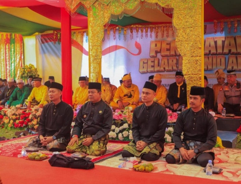 Dianugerahi Kurnio Adat Rokan Hulu, Syafaruddin Poti: Bukan Sekadar Kehormatan, Tapi Amanah!