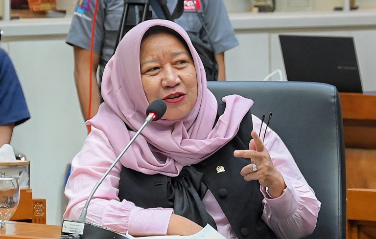 Anggota DPR RI Siti Aisyah Tekankan Kesejahteraan Buruh Kunci Untuk Kemajuan Bangsa