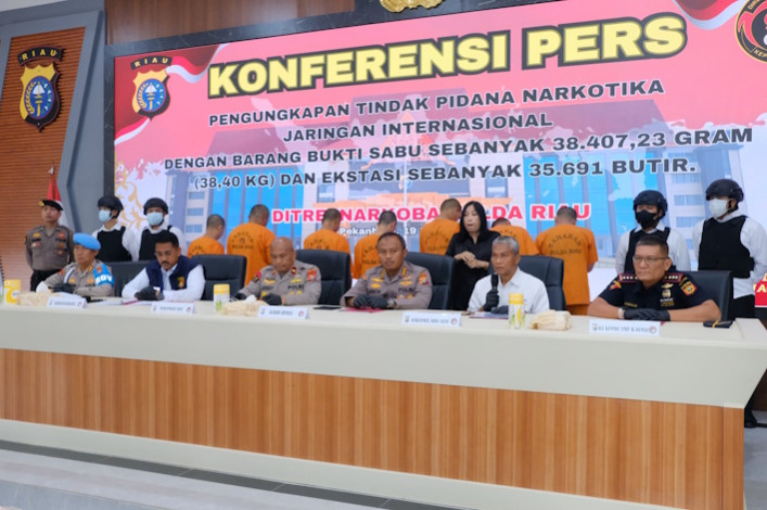 Polda Riau Gagalkan Peredaran 38,40 Kg Sabu dan 35 Ribu Butir Ekstasi