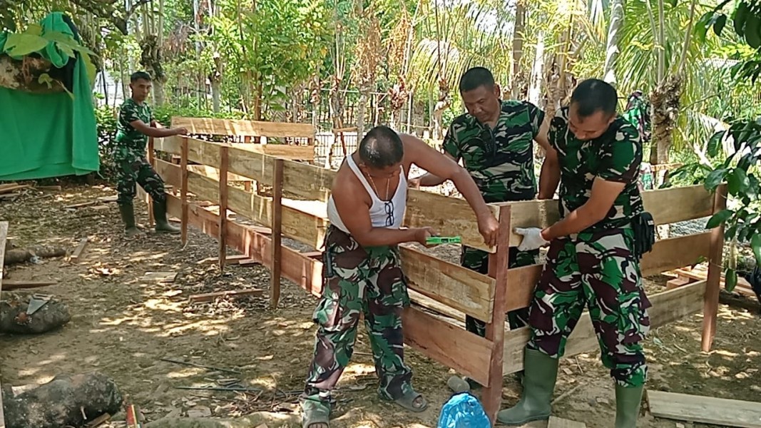TMMD Bangun Kolam Lele Tingkatkan Kesejahteraan Warga