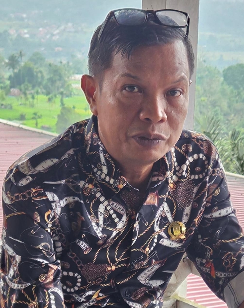 Dukung Guru, Lawan Pungli Efrizon Desak Kejaksaan Ungkap Kebenaran di PGRI Pelalawan