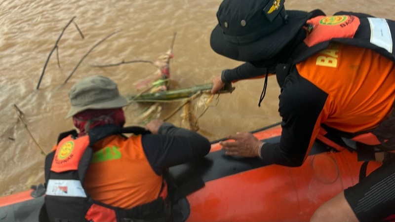 Duka di Tengah Kemeriahan Pacu Jalur, Remaja 17 Tahun Hilang Terseret Arus Sungai Kuantan