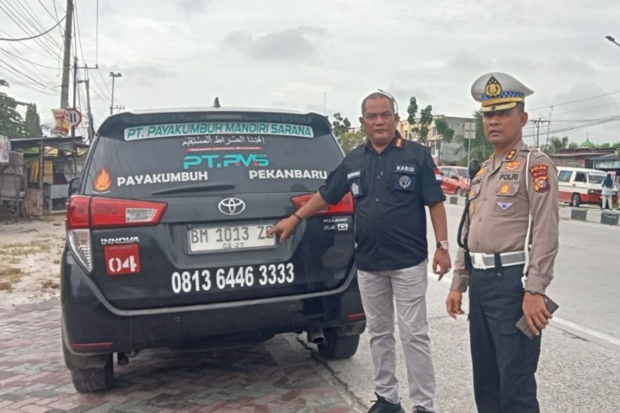 Razia Gabungan Pekanbaru: 12 Travel Gelap dan 8 Truk ODOL Ditindak Tegas!