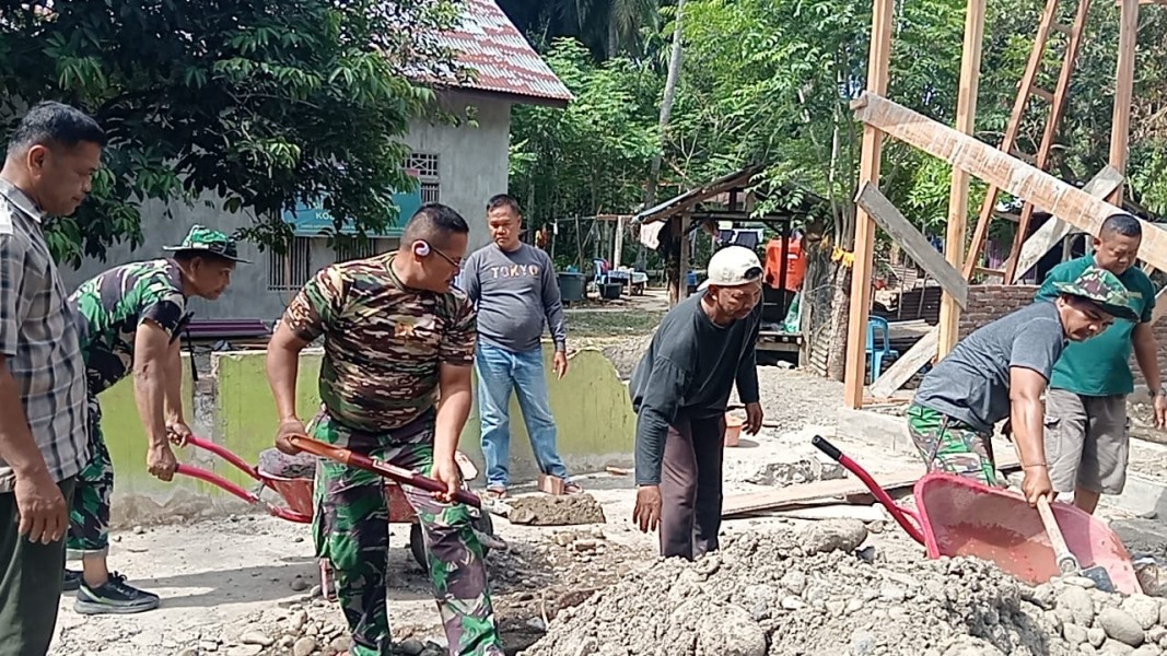 Kekompakan Satgas TMMD Percepat Pembangunan RTLH Desa