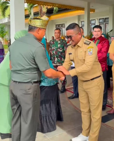 Bupati Zukri sambut kunjungan Danrem 031/Wira Bima ke Pelalawan