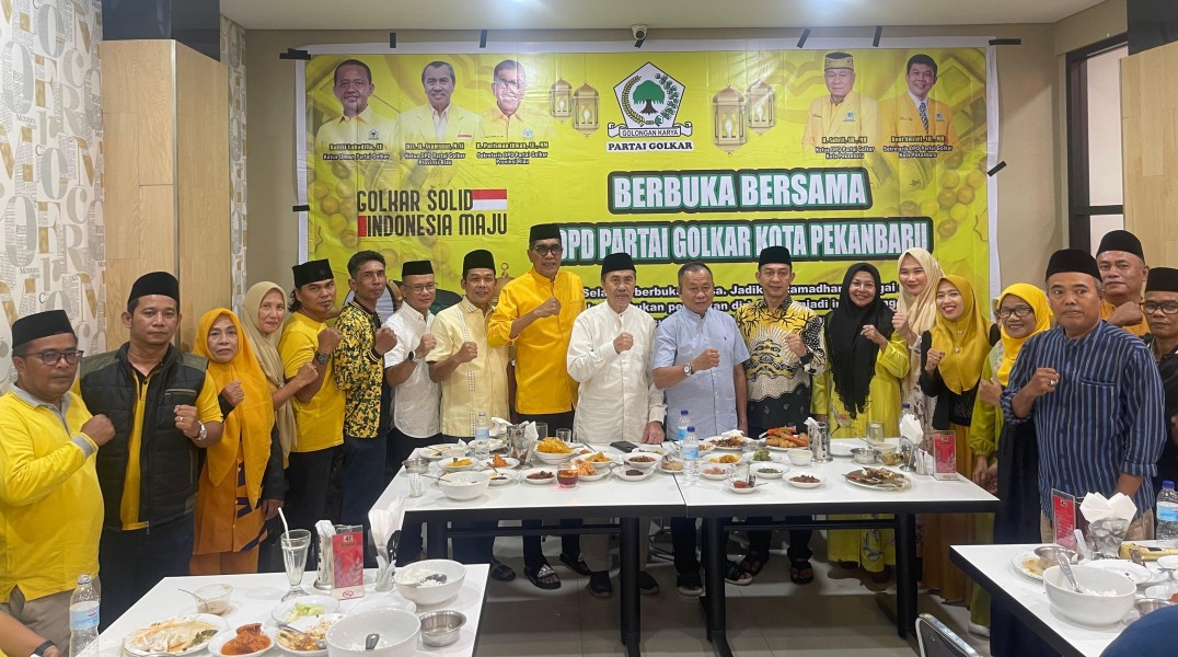 Solid dan Kompak! Golkar Pekanbaru Satukan Kader di Acara Buka Puasa Bersama