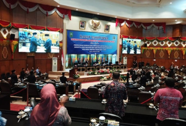 Agung Nugroho Jadi Walikota Pekanbaru,  Sumardany Zirnata Dilantik Jadi Anggota DPRD Riau