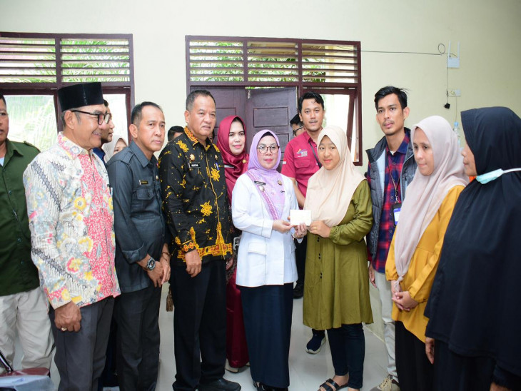 Pemerintah Hadir untuk Rakyat, Pemkab Kampar Kawal Penyaluran Kartu Kesejahteraan Sosial Tepat Sasaran
