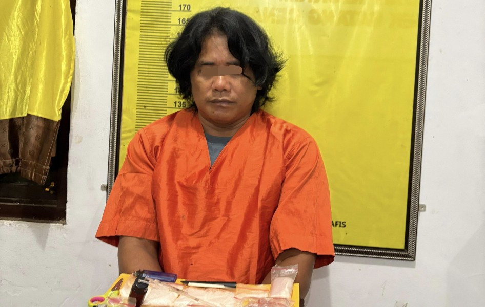 Polsek Batang Cenaku Ringkus Bandar Sabu, Puluhan Gram Sabu Ditemukan