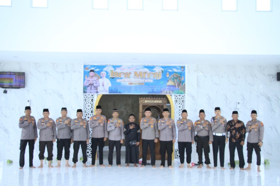 Peringatan Isra' dan Mi'raj Polres Inhu, AKBP Eka: Jadikan Renungan Untuk Memberikan Pelayanan Terbaik