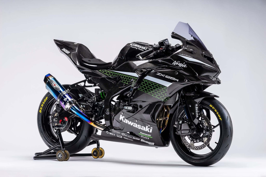 Kawasaki Ninja ZX25R: Motor 250cc 4 Silinder yang Jadi Idaman Remaja Indonesia