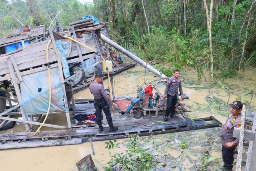 Pemberantasan PETI di Kuansing: 114 Rakit Dimusnahkan, 21 Kasus Ditindak