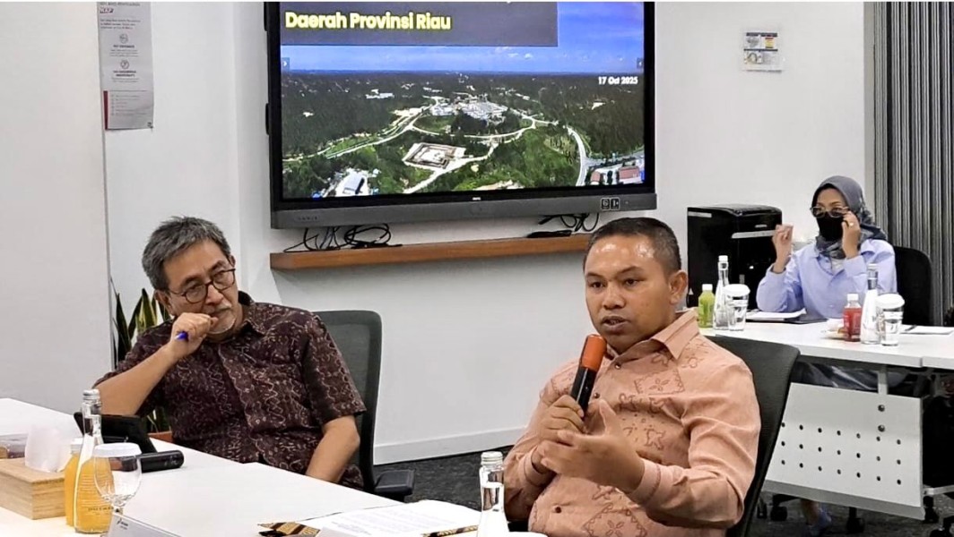 Gubernur Riau Bahas Participating Interest Bersama PHR dan SKK Migas