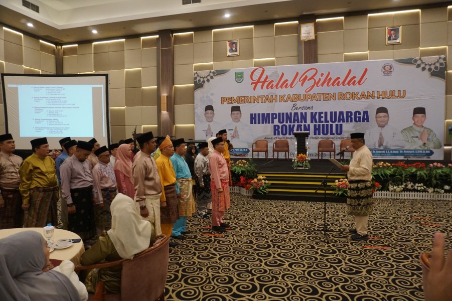 Dihadiri Tiga Eks Bupati Rohul, Prof Junaidi Dilantik sebagai Ketua Umum HKR