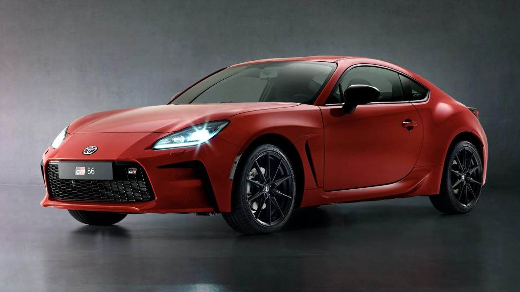 Toyota GR86 2025: Coupe Sporty dengan Performa Dinamis dan Sensasi Berkendara Murni