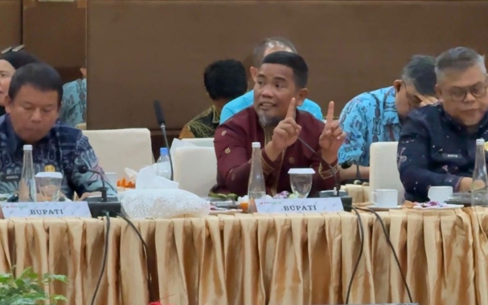 Bupati Pelalawan Hadiri Kunker Komisi II DPR RI