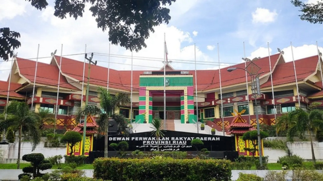 Magdalisni dan Sumardani Siap Dilantik sebagai Anggota DPRD Riau, Ini Jadwalnya!