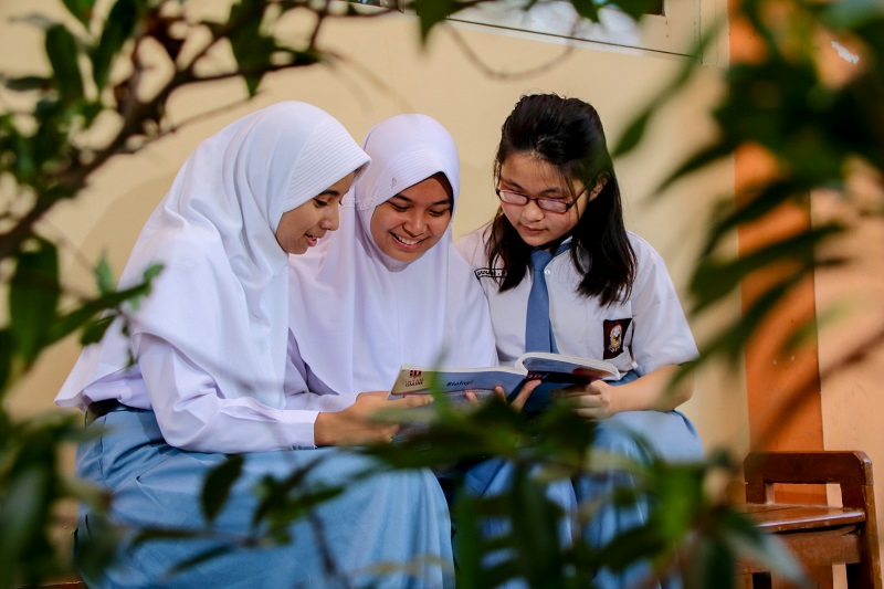 Polemik 11.856 Ijazah Menganggur di Riau, Temuan Ombudsman dan Bantahan Penahanan oleh Disdik
