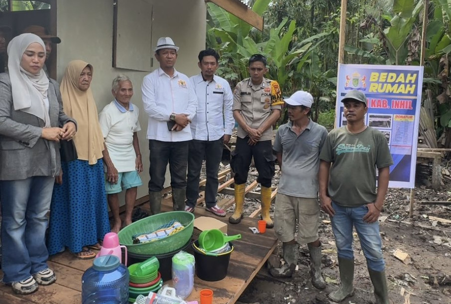 Mbah Samingan Kini Punya Rumah Layak Berkat Program Bedah Rumah Kadin Inhil