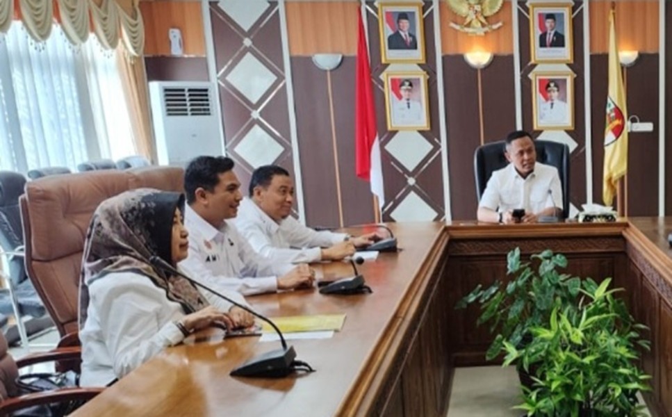 Kepala BPKAD Pekanbaru Dampingi Walikota dalam Pertemuan dengan PT YSB, Bahas Masalah Parkir