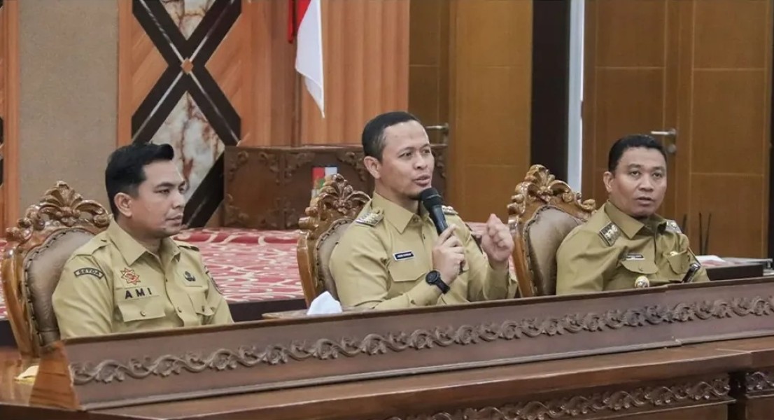 Rapat Perdana Bersama Walikota Pekanbaru, BPKAD Komitmen Dukung Kebijakan Penanganan Persoalan Sampah dan Banjir
