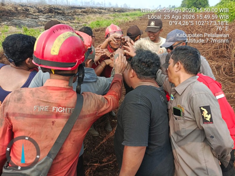 Karhutla Kerumutan, RPK PT Arara Abadi Turut Berjibaku di Lapangan