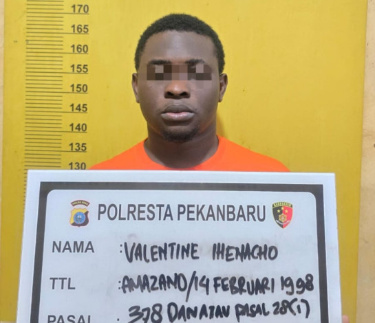 Tipu Warga Pekanbaru Rp365 Juta, WN Nigeria Diringkus