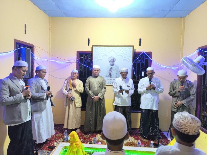 Bupati Inhil Hadiri Peringatan Haul Tuan Guru KH Muhammad Rafa'i ke 38