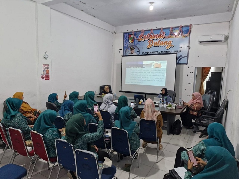 Cegah Sengketa Transaksi Bawah Tangan, Dosen Pascasarjana Unilak Edukasi Warga Rumbai Timur