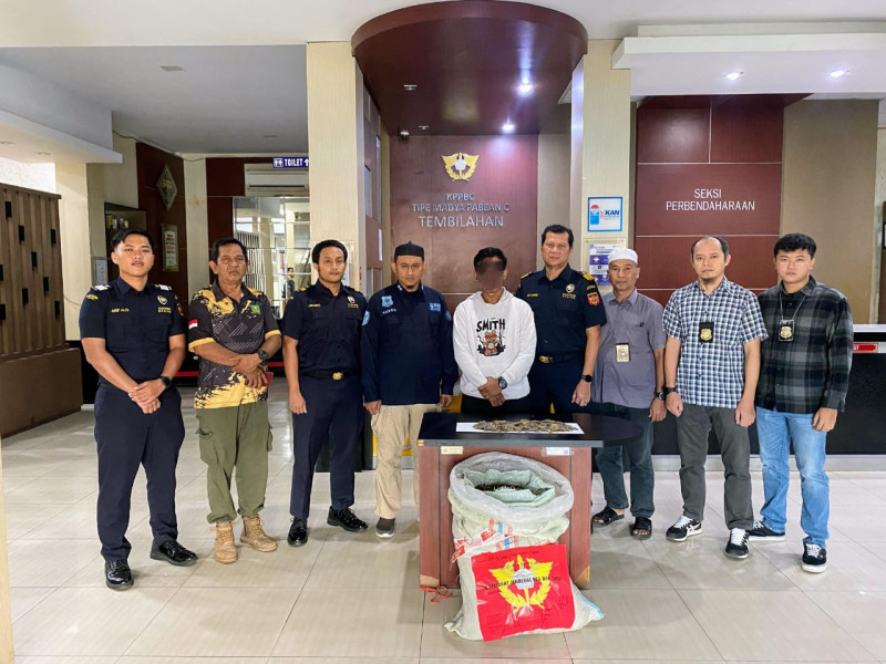 Bea Cukai Tembilahan Tangkap Penyelundup Sisik Trenggiling 30 Kg di Perairan Indragiri Hilir