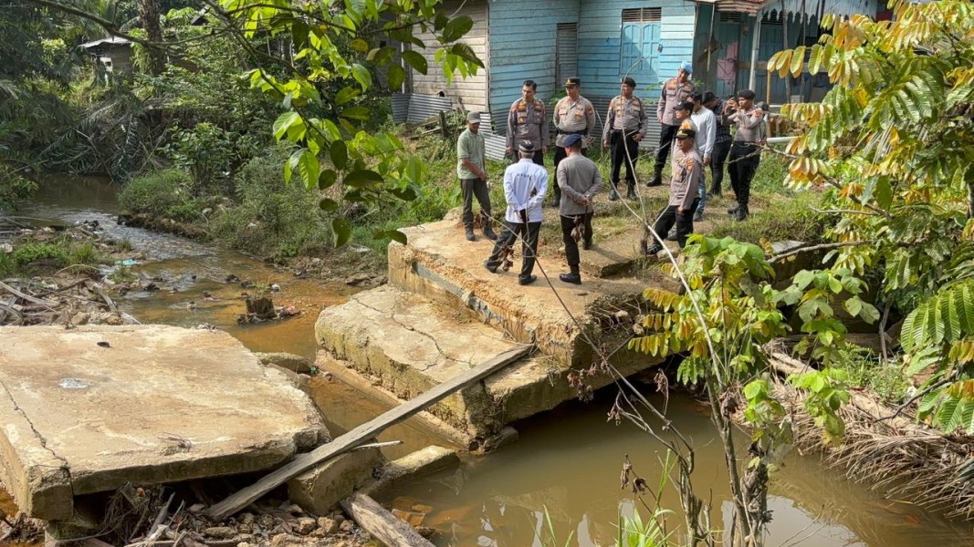 Kapolres Inhu Tinjau Rencana Pembangunan Jembatan Penghubung Oleh Polri