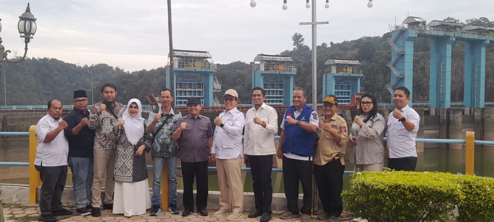 Banjir Mengancam, Wakil Rakyat Datangi PLTA Koto Panjang