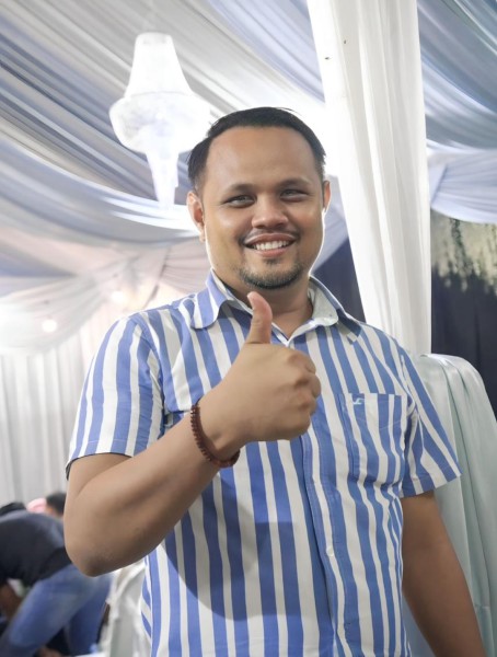 Andri Winata Terima SK Pimpin SMSI Pelalawan 2025 - 2028