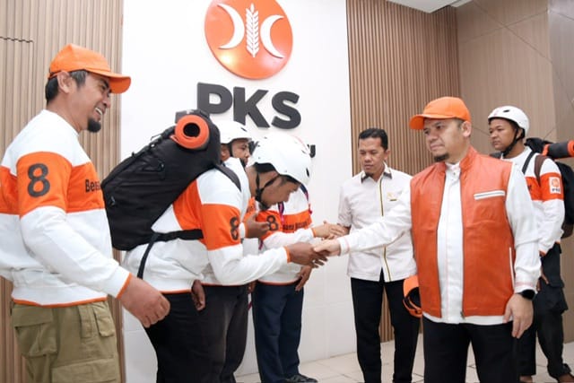 PKS Riau Kirim Tim Relawan ke Lokasi Bencana di Sumbar