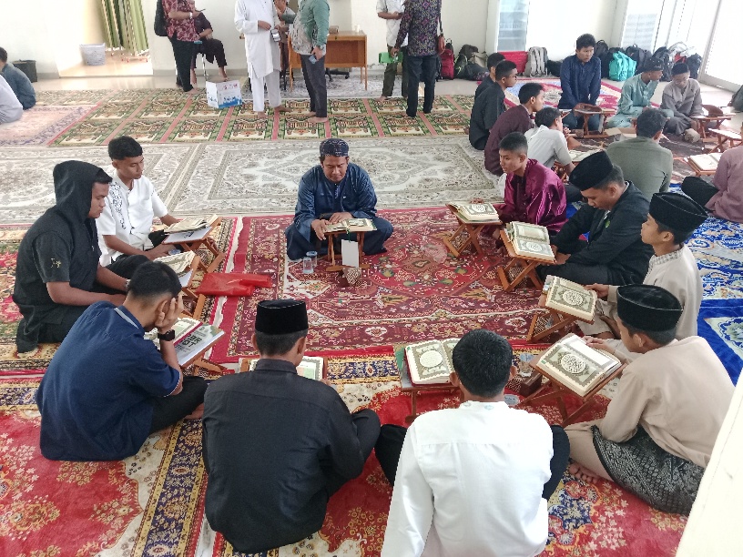 Diikuti Ratusan Pelajar SMA/SMK, Masjid Al Maqari Pemprov Riau Kembali Laksanakan P3R SQT Sesi 3