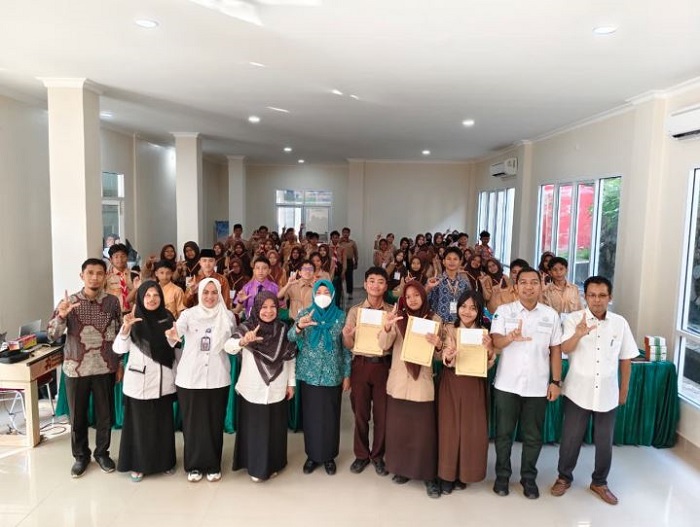 Membentuk Generasi Kritis: Langkah Strategis Bunda Literasi Kampar dalam Menggugah Minat Baca Pelajar