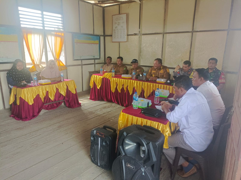 Babinsa Sungai Simbar Koramil 06/Kateman Hadiri Musrenbangdes Tahun Anggaran 2026